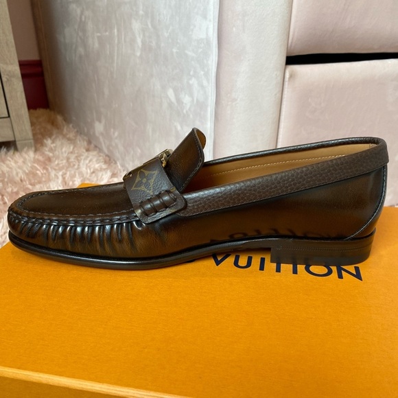 Louis Vuitton LV Brown Loafers size 7.5 8 9 10 11 new in box - Picture 8 of 16